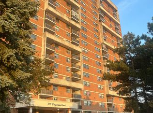 100 Wingarden Ct #1005, Toronto, ON M1B 2P4