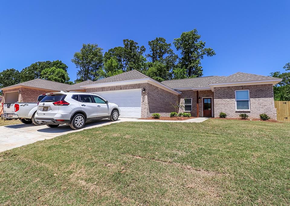 1st image of 1070 Briarwood Dr