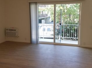 1100 Granville Ave #5, Los Angeles, CA 90049