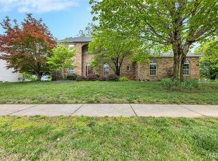 1145 Stonewolf Trl, Fairview Heights, IL 62208
