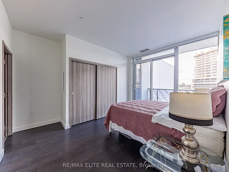 85 McMahon Dr #612 — Photo 7