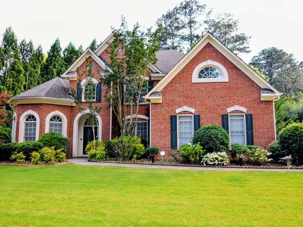 11210 Donnington Dr, Johns Creek, GA 30097