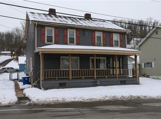 1162 Streets Run Rd, Pittsburgh, PA 15236