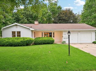 1713 Elka Ln, Madison, WI 53704