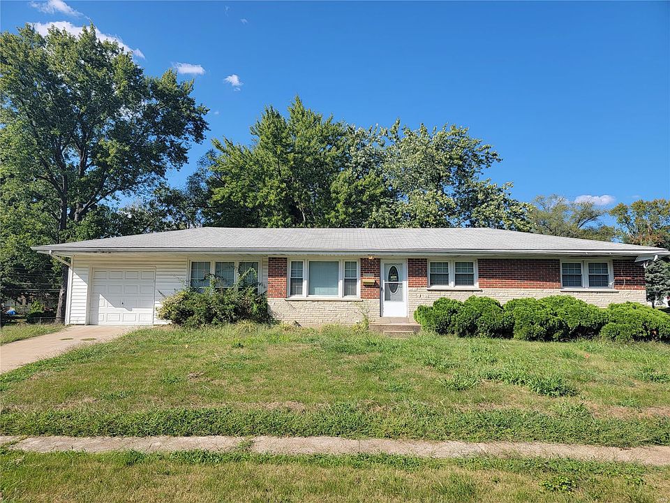 1st image of 8127 Blueberry Ln