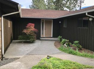 9018 E Columbia Dr, Spokane, WA 99212
