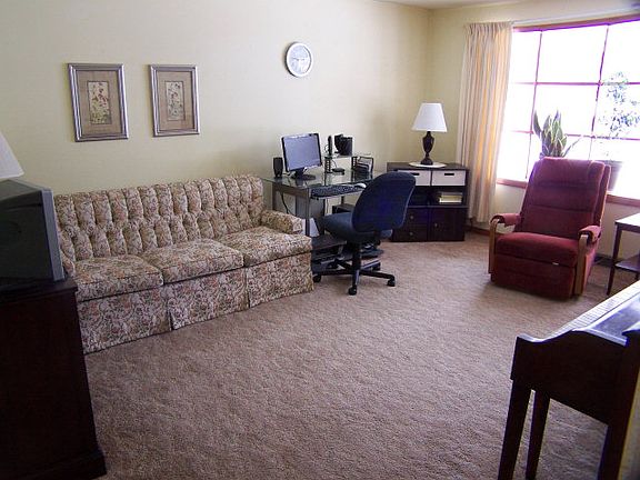 3rd image of 12220 Skyview Dr