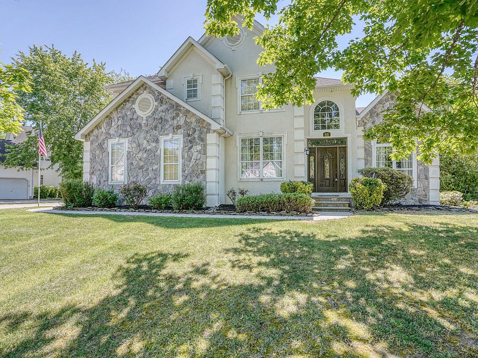 1st image of 66 Homestead Dr
