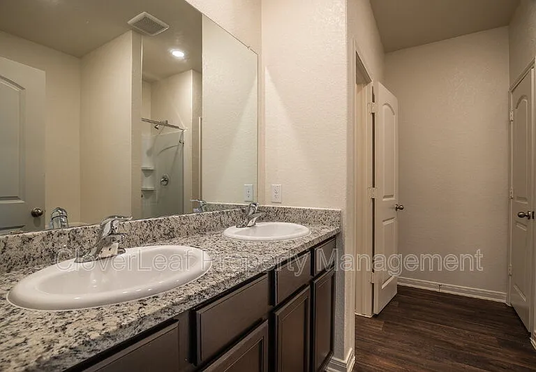 4031 Trail De Paris — Photo 24
