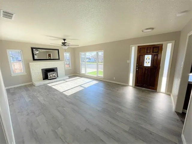 481 McKnight Ln — Photo 9