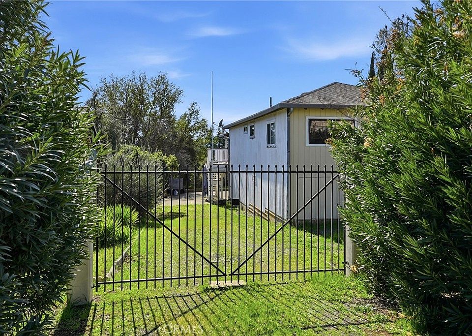 1st image of 16625 Pinecrest Ct