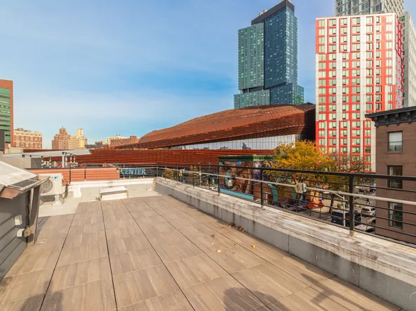 432 Dean Street image 8 of 9