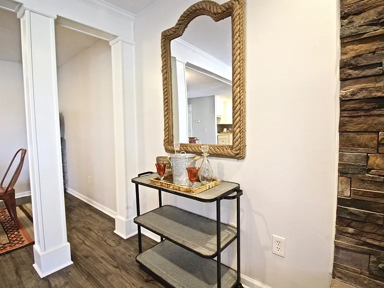4415 Jefferson St — Photo 12
