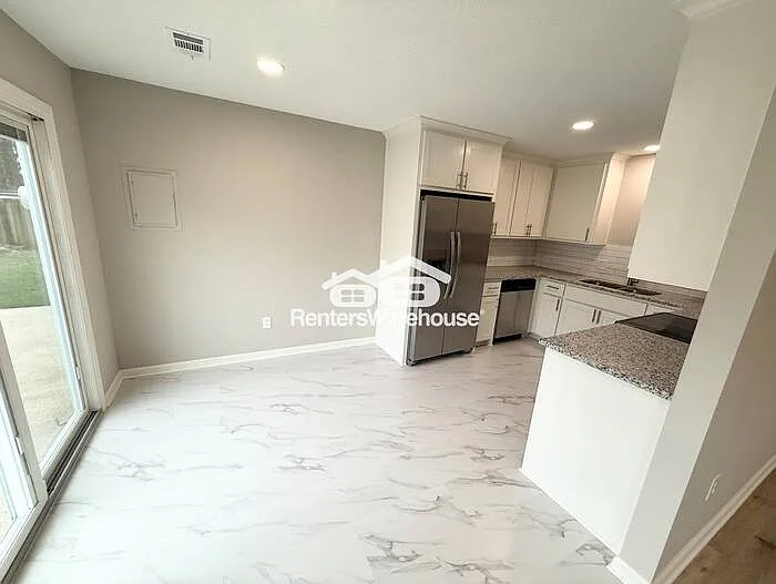 6907 Floyd St — Photo 23