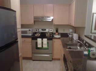 1300 Worcester Rd APT P607, Framingham, MA 01702