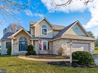 15 Alice Ave, Lititz, PA 17543