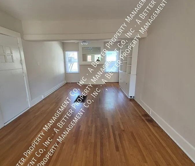 270 Redondo Ave — Photo 2