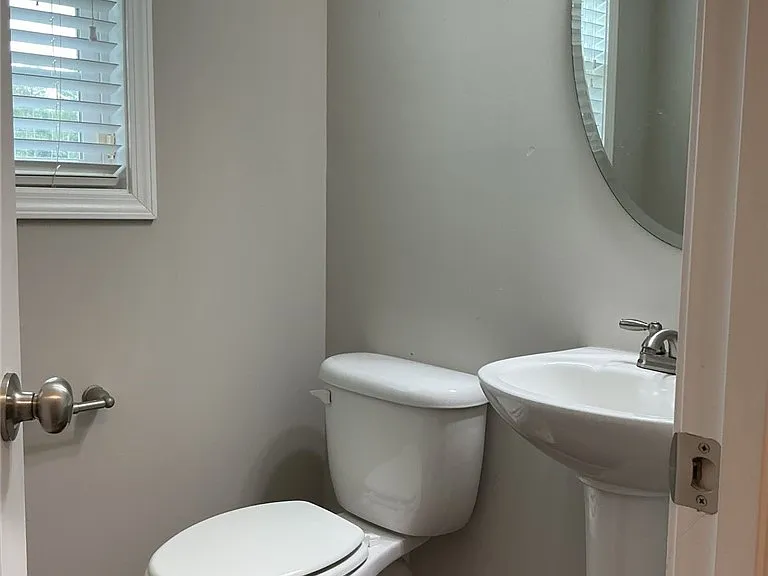 1282 Golf Course Rd — Photo 14