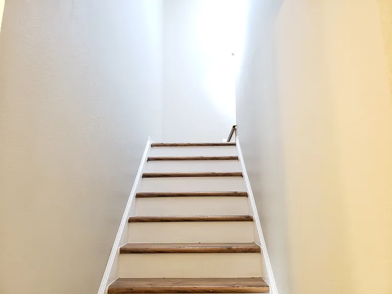 851 Norview Ave #206 — Photo 22
