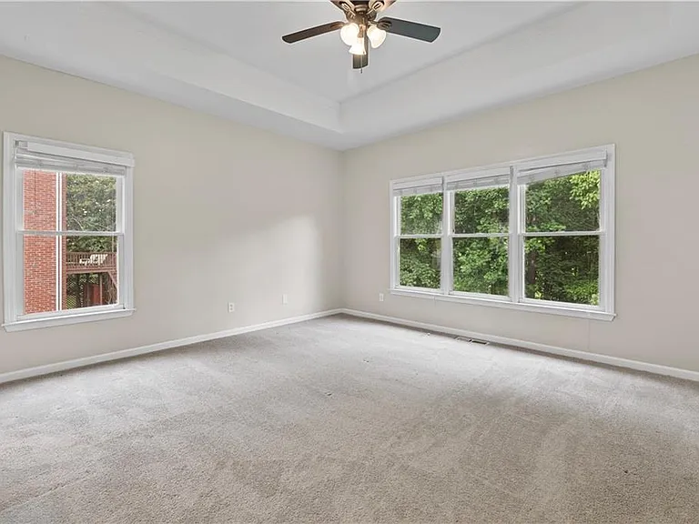 628 Vista Ter — Photo 19