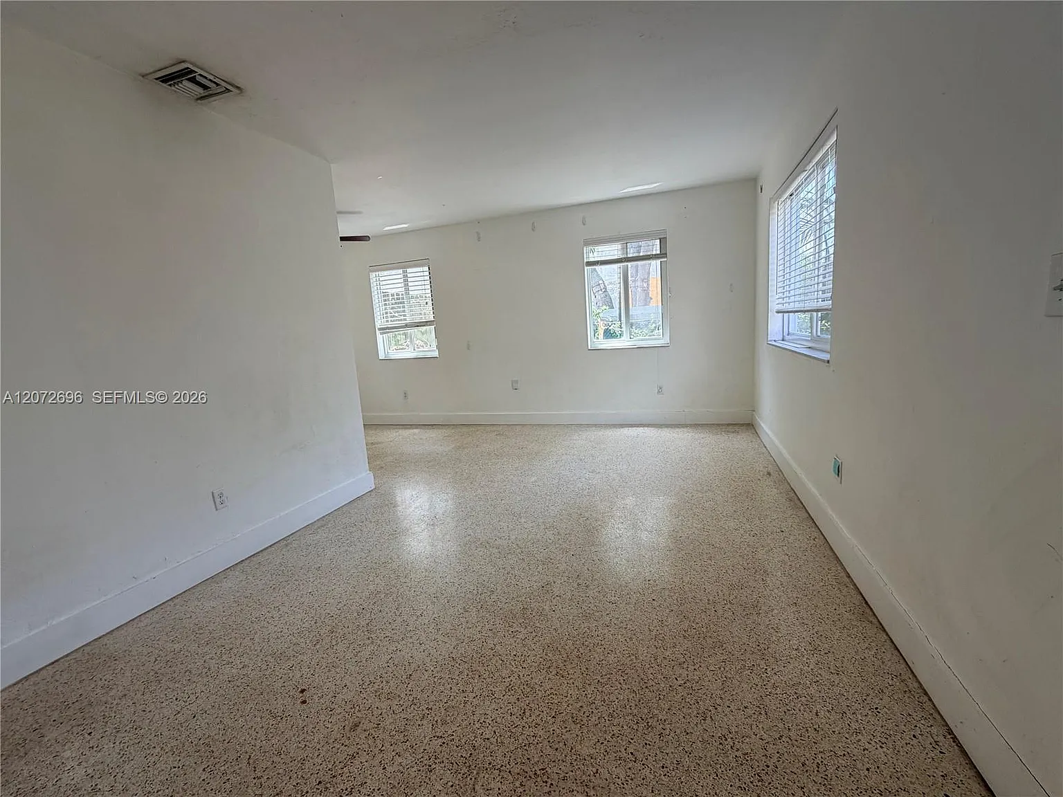 Carters Addn To C Gr — Photo 3