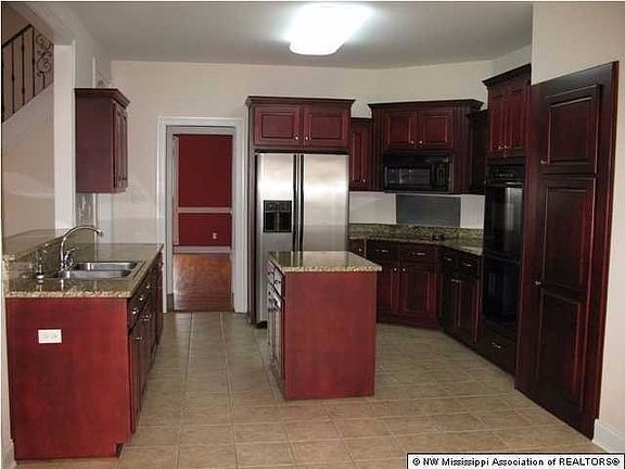 5th image of 8323 Westbrook Dr