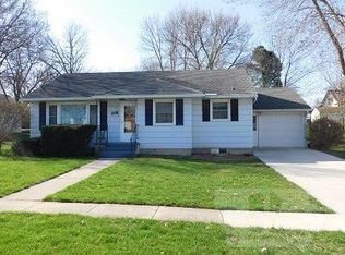 324 Madison St, Manning, IA 51455