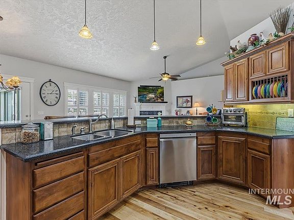 4th image of 9774 W Blackpool Ct