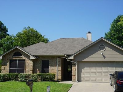 10257 Westward Dr, Fort Worth, TX, 76108