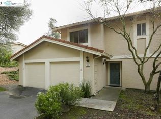 121 Thousand Oaks St, Oakland, CA 94605