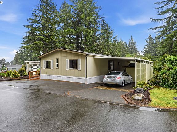 3rd image of 565 Shorepines Ave