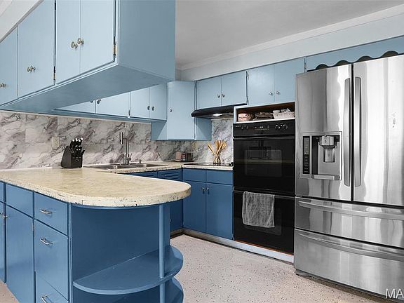 5th image of 106 S Ruby Ln