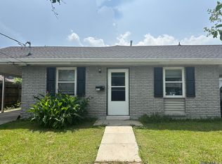 6072 Wilton Dr, New Orleans, LA 70122