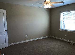 1885 Village Rd, Virginia Beach, VA 23454