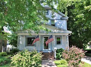 1641 Jackson St, Oshkosh, WI 54901