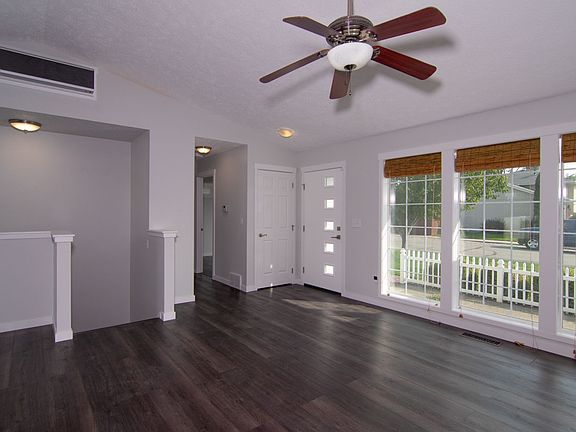 5th image of 1806 N Salmon River Ln