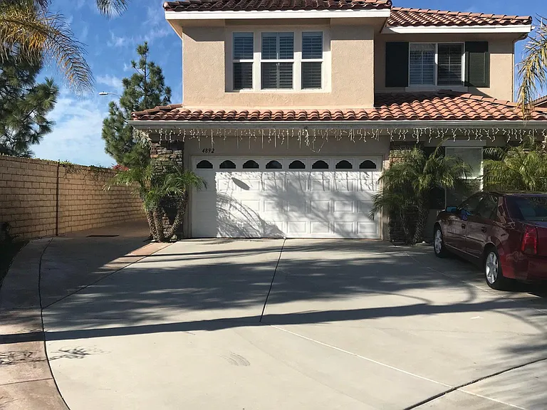 4892 Calle Descanso — Photo 1
