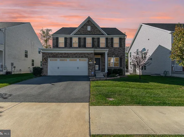 12444 Southington Dr, Woodbridge, VA 22192