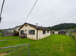 6811 West Ave, Fields Landing, CA 95537