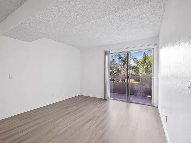 13266 Foothill Blvd #211 — Photo 7