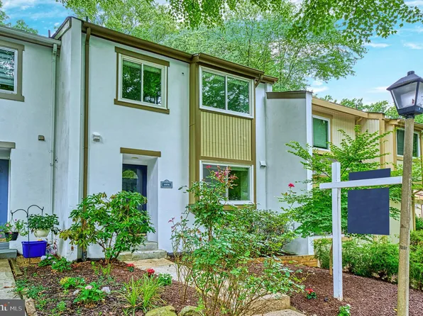 2374 Generation Dr, Reston, VA 20191