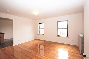 Rented by R New York