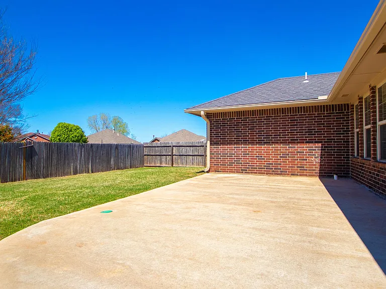 21925 Homesteaders Rd — Photo 28