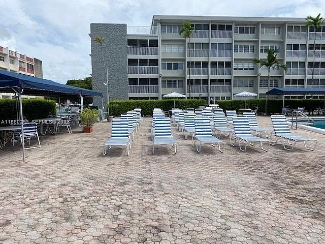 215 SE 3rd Ave #305A — Photo 23