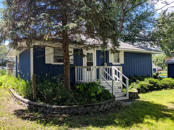 35780 N Marine Dr, Fox Lake, IL 60020
