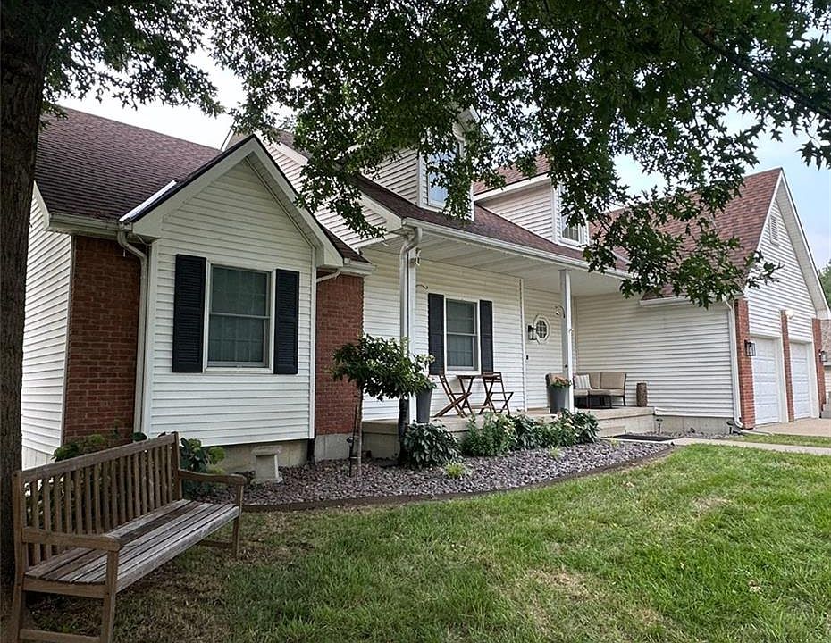 1st image of 4809 Creek Crossing Dr