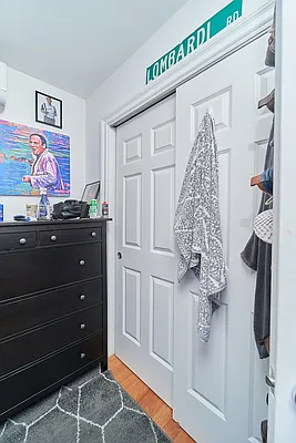 Rented by Living New York | media 22