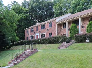 37 Sandra Cir, Westfield, NJ 07090
