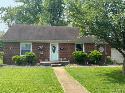744 W Lebanon St, Nashville, IL, 62263