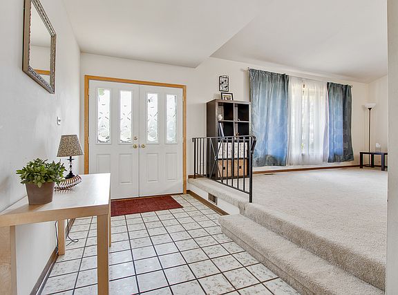 2nd image of 2434 N Drury Ln